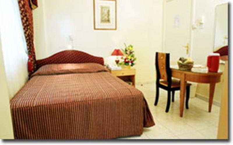Royalton Hotel Dubai Esterno foto